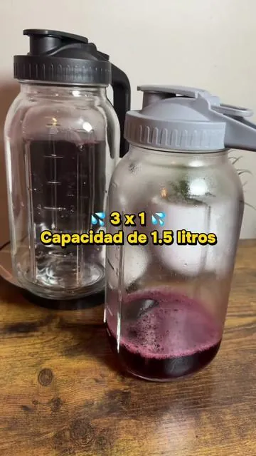 3 jarras por el precio de 1💦💦para tus aguas frescas … son de vidrio y tienen capacidad de 1.5 litros😋 3-pack, 64oz Mason jar with gr #jarras #jarrasdevidrio #kitchenfinds #homessentials #dealsforyoudays 