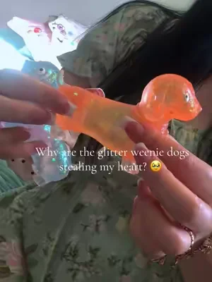 awwww cutest squishy find on tiktok shop #squishy #glittersquishies #sensorytoys #dealsforyoudays #satisfyingvideo 