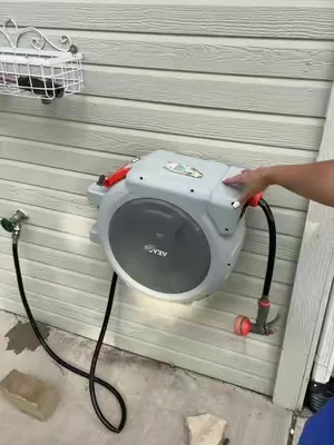 No more wrestling with bulky garden hoses. 💦 #dealsforyoudays #tiktokshopcreatorpicks #gardenhack #homeessentials #SummerWins 