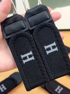 Say goodbye to the heavy belt buckle! This buckle-free elastic belt keeps your pants secure and comfortable, with a clean and invisible look. Perfect for daily use or outdoor activities! #belt #TikTokShopDealsforYouDays #SummerWins #Fathersdaygift #Summervibes 