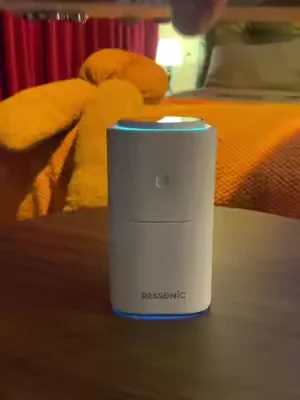 The future of tech is moving forward steadily-care to join us? #3in1charger #3in1chargerstation #wirelesschargingstation #wirelesscharging#dealsforyoudays 