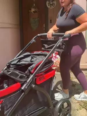 Babytrend wagon for two kiddos! #babytrend #strollerwagon #wagon #dealsforyoudays 