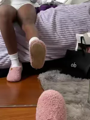 #fyp #outfitinspo #grwm #houseshoes #slippers 