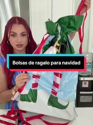 50 bolsas y etiquetas navideñas listas para usar. Perfectas para envolver regalos de todos los tamaños sin gastar horas con papel de regalo. 🎁✨ #christmasgiftbag#tiktokshopcreatorpicks#tiktokshopsummerturnup#tiktokshopdealsforyoudays#qvc 
