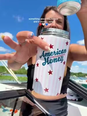 I’ll be sipping my favorite drinks out of this all summer long ❤️🤍💙@Frost Buddy #dealsforyoudays #summeressentials #summerdrink #americanhoney 