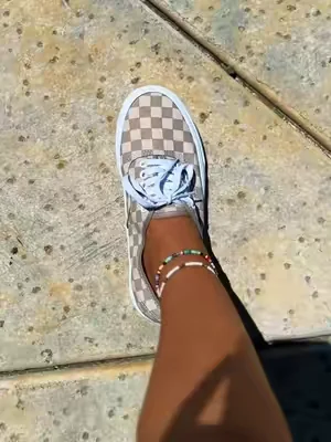 Vans for the neutral girlies #dealsforyoudays #summerwins 
