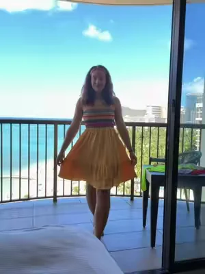 Such a cute resort dress 