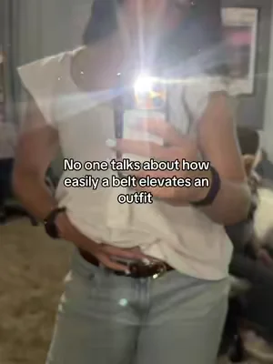 7653881937378970911
