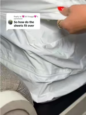 Replying to @🩷Jill Staggs🩷 YES — our fitted sheets still fit right over it with no problem 🙌 #mattress #mattresstopper #bed #bamboo #goodsleep 