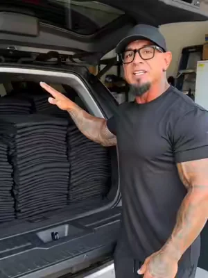 12-Pack, only $39.99. Stock up on clean black tees for daily basics, quick changes, and repeat wear.#blacktee #blacktshirt #mensbasics #basictee #12pack #garagewear #truckstyle #dailybasics #menswear #tiktokshop #tiktokshopfinds #foryou #SummerVibes #DealsForYouDays #fathersdaygift