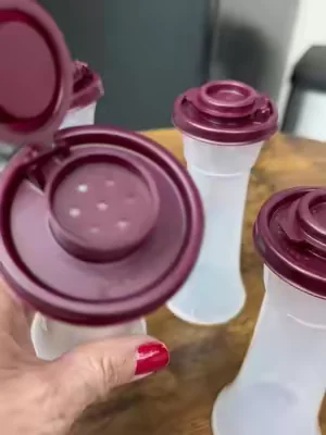 Keep your favorite spices organized and easy to grab with this Tupperware 4-piece Hourglass Seasoning Shaker Set. Perfect for everyday cooking, baking, and meal prep. #TupperwareKitchen #SeasoningShakers #tiktokshopcreatorpicks  #SummerVibes  #dealsforyoudays 