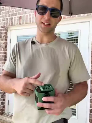 This feels so much better #waistfan #coolingfan #clipfan #dealsforyoudays #summerwins 