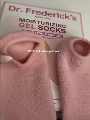 I love these 👣 #moisturizingheelsocks #dealsforyoudays 