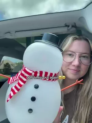 Frostbyte 12” Animated Talking snowman ⛄️ ✨ #singingsnowman #talkingsnowman #frostbyte #christmasdecor #tiktokshopcreatorpicks 
