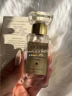 one of my fav summer scents for the beach 🤍☀️ #Summer #vacation #perfume #dealsforyoudays #tiktokshopcreatorpicks 