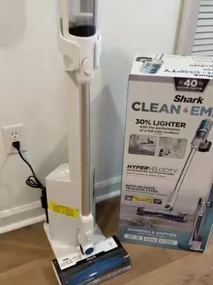 Shark Clean and Empty is on a huge sale today! #sharkcleanandempty #sharkvacuum #cordlessvacuum #stickvacuum 