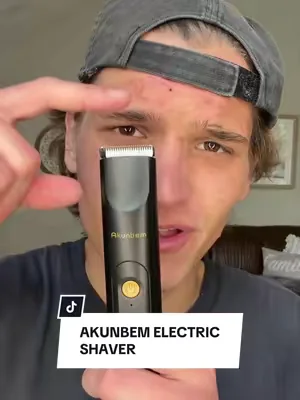 THIS THING IS GOATED!!#akunbemelectricshaver #razor #razorburn #dealsforyoudays #menshygiene 