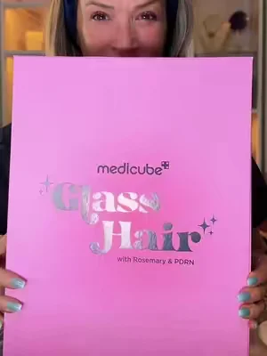 Limited edition set! Get yours before it’s gone  #medicubehaircare #rosemaryshampoo #dealsforyoudays #medicubeskincare #medicube @medicube global 