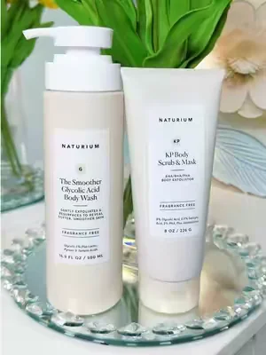 @Naturium #dealsforyoudays El dúo perfecto 😍 exfoliante y mascarilla corporal para la queratosis pilaris (KP) y gel de baño suavizante con ácido glicólico.