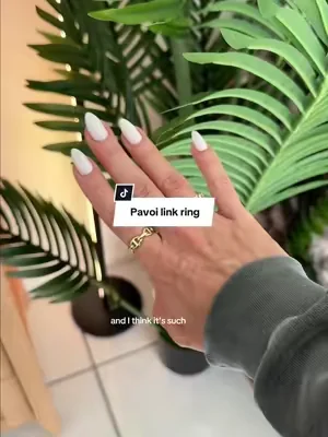 PAVOI link ring is 14kt gold plated and waterproof  @PAVOI  #ring #ringstack #waterproofjewelry #dealsforyoudays #tiktokshopcreatorpicks 