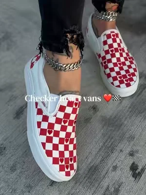 @vans #vans #sliponshoes #dealsforyoudays #altoutfits #altmom 