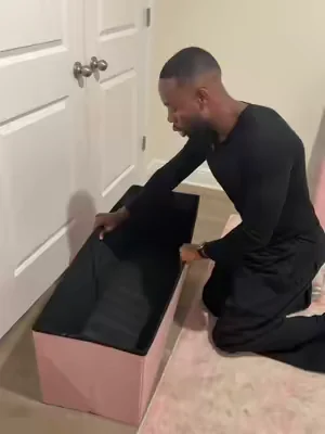 The foldable ottoman storage is just what my kids room needed! #storagehack #storagebenchhack #smallspacesolutions #homeorganizationhacks #dealsforyoudays 