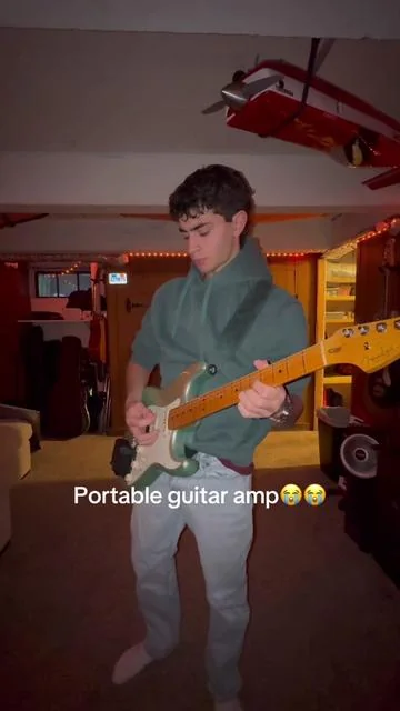 Can’t believe this is real… #fyp #guitartok #musician 