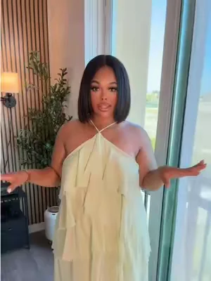 In loveee #flowydress #summerdresses #baddieoutfits #blackgirltiktok #dealsforyoudays 