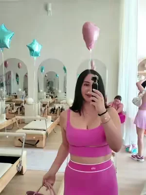 7653962707217042701