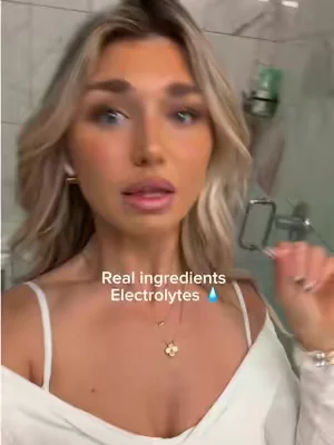 With all real ingredients is the only way to go 💧 #electrolytes #flavcity #tiktoksjop 