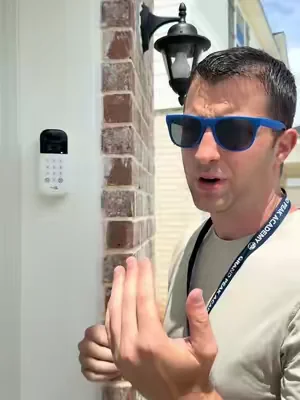 This was so simple to set up! I wish I knew about these sooner #garagedooropener #smartgaragedoor #dealsforyoudays #summerwins 