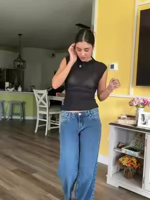 @INLYRIC #meshtop #goingoutoutfit #goingouttops #dinneroutfit #womensfashion 