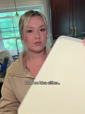I literally just learned this a year ago #fyp #KitchenHacks #kitchengadgets #cooking 