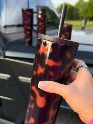 grab yours before they’re all gone #dealsforyoudays #simplemodern #tumbler #tortoiseshell 