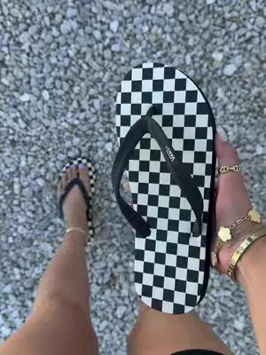 @vans #vans #sandal #flipflops #dealsforyoudays #sandals 