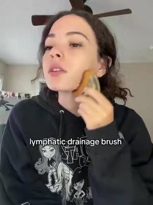 This is crazy #lymphaticdrainage 