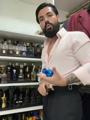Perfume muy bueno en cuanto a proyeccion, duración y aroma para el uso diario Bharara Double bleu  #perfume #perfumetiktok #perfumetok #perfumerecommendation 