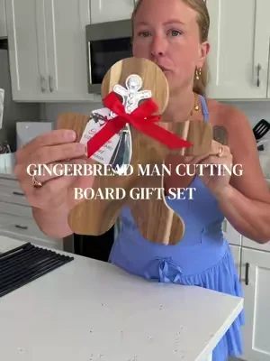 Gingerbread cutting board gift set #gingerbreadman #charcuterieboards #gingerbreadgiftset #christmasdecor @QVC, Inc #christmasinjuly 