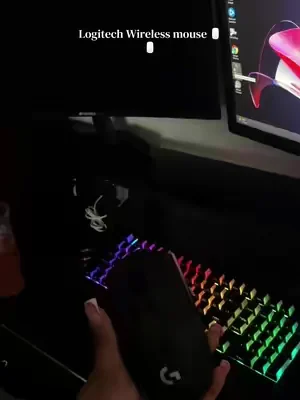 #logitech #logitechg305 #wirelessmouse #computermouse #mousepad 