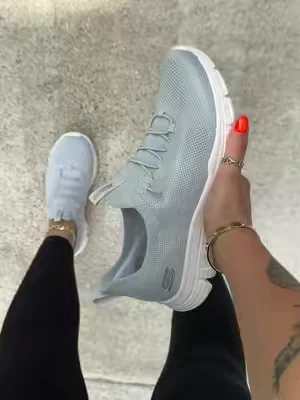 @QVC, Inc #skechers #sneakers #walkingshoes #dealsforyoudays #qvcloyaltyprogram 