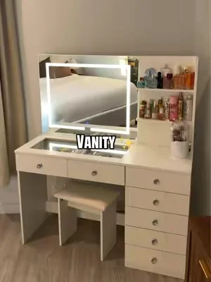 Vanity… #vanity #dealsforyoudays #vanitymirror 