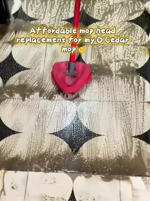 #CleanTok #mopping #ocedarspinmop #tiktokshopdealsforyoudays #dealsforyoudays 