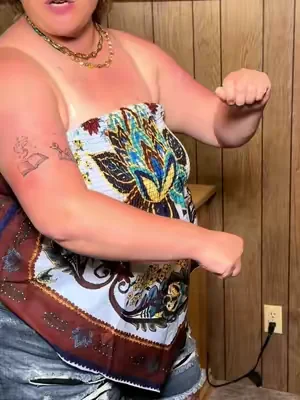 #dealsforyoudays #summerwins #tubetop #plussize 