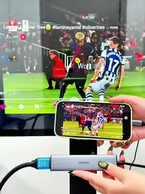Stream 4K straight from your phone to TV — no Wi-Fi needed! #TikTokMadeMeBuyIt #TikTokShopFinds #USBCHub #Summerwins  #dealsforyoudays 