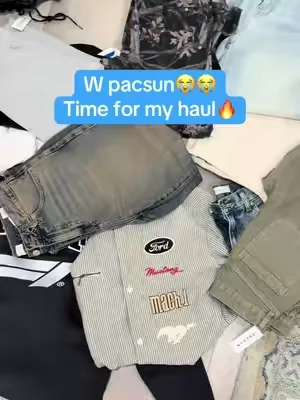 Pacsun Huge summer sale haul😍😍 #pacsunjeans #pacsunhaul #wendyortizlive #dealsforyoudays #lowrisebaggyjeans 