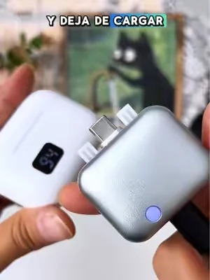 Mi nuevo accesorio favorito para el escritorio y la cama 😍 Carga rápido y se desconecta automáticamente cuando termina. #batterylife #TechSetup #PhoneAccessories #SmartAccessories #dealsforyoudays 