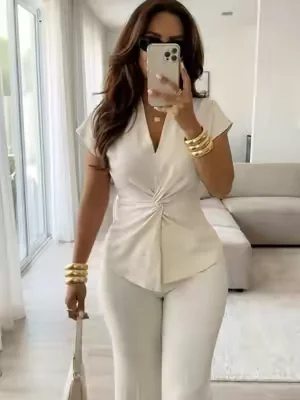 2 Pieces Outfit V-Neck Short Sleeve Twist Front Zipper Back Top and Elastic Back Waist Straight Leg Pants Set Casual Commuting Set#fyp #OOTD #summerwins #womenfashion #outfits 