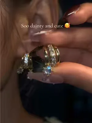 Cute #earrings #cute #daintyjewelry #outfitinspo #dealsforyoudays #fypシ #stunning #heart 