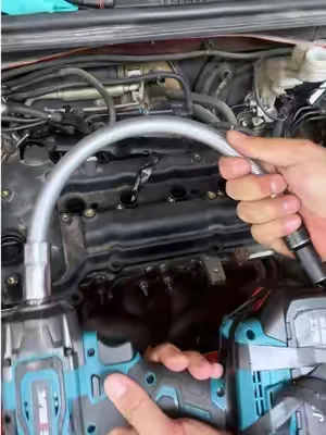 Say goodbye to spending half an hour taking things apart just to tighten a single screw. Simply bend the extension bar, tighten it, and you’re done. 1/2-inch 35cm Socket Ratchet W #tiktok #tiktokshop #SpringSteelExtension #CarRepair #ToolUpgrade 
