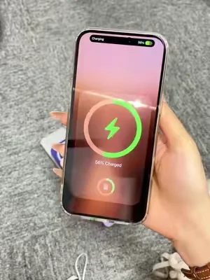 ⚡️⚡️🔋Snap it on, walk away, stay charged. No cables, no stress🤩🔋#powerbank #tiktokshopdealsforyoudays #DealsForYouDays #summerwins #fastcharging